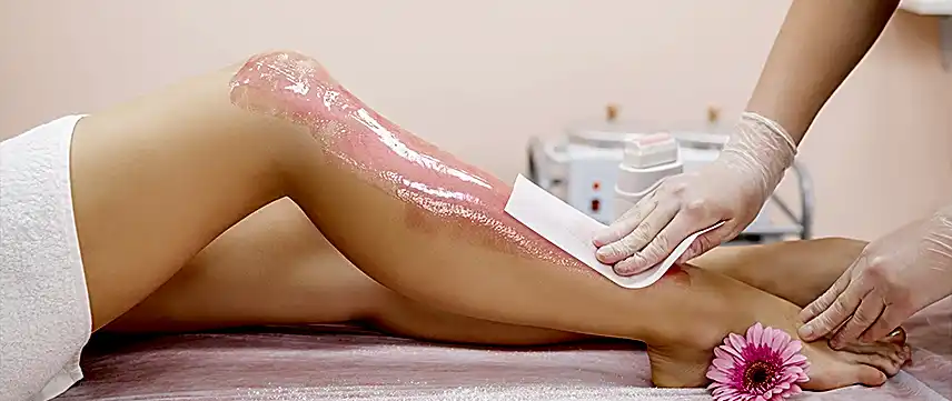 Bacaklarda ağda bandı ile tüylerin alınması - kalıcı pürüzsüzlük